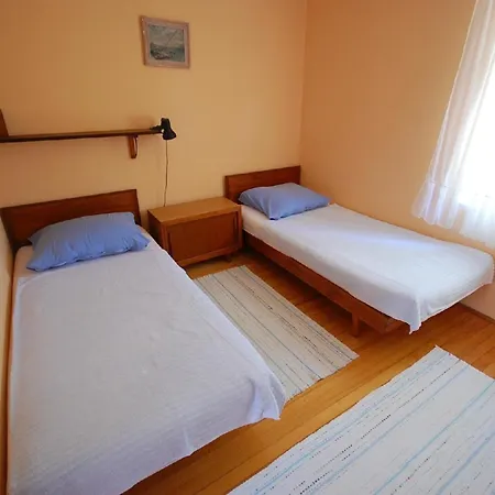 Fuer 4 Personen Ca 40 Qm In Njivice, Kvarner Bucht Krk